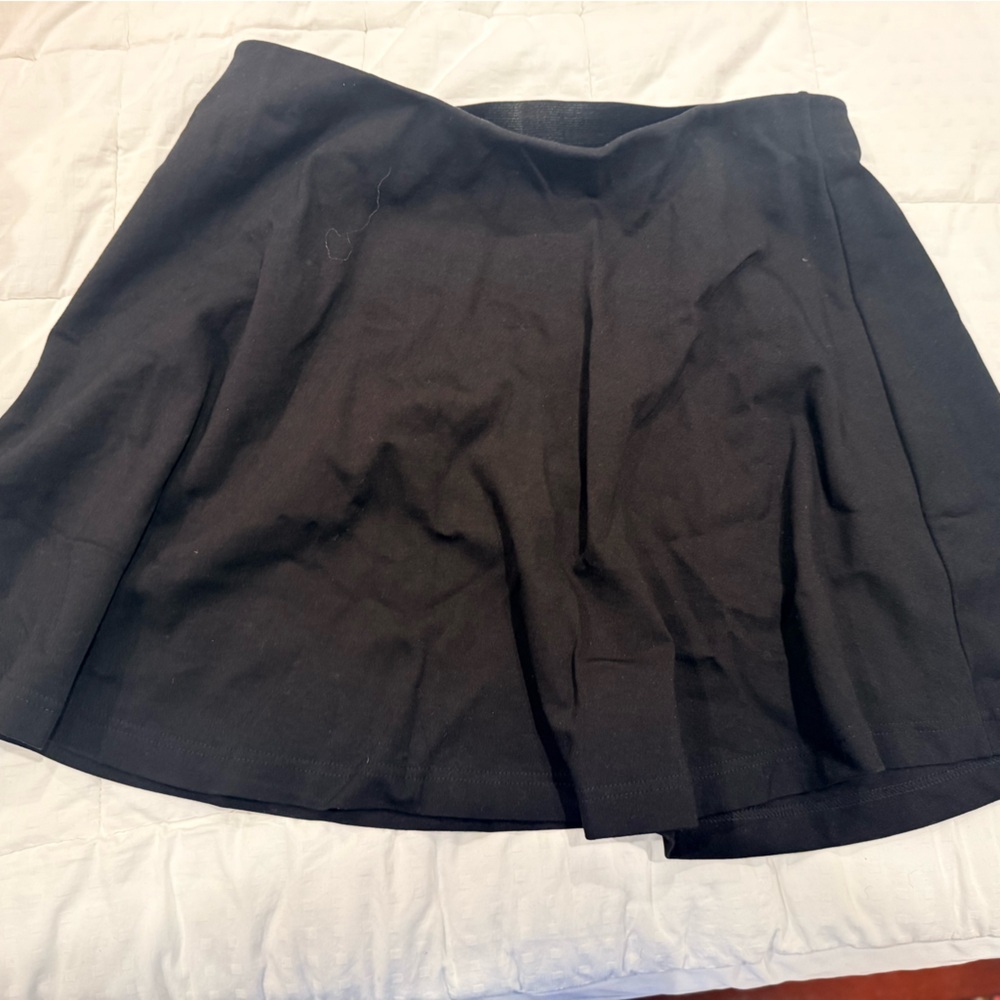 H&M Black Mini Skirt